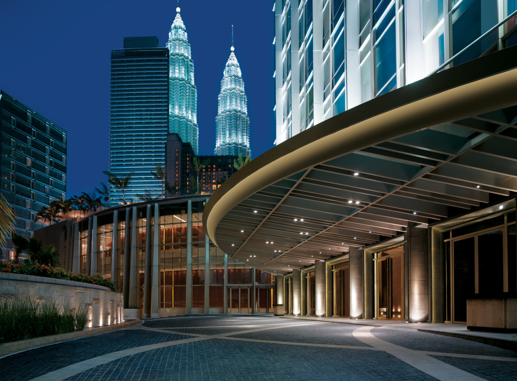 GHKL---Hotel-Entrance